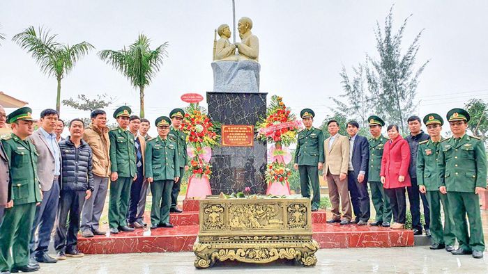 Uncle Ho with border soldiers monument inaugurated